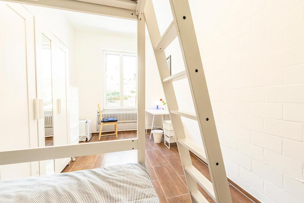 Simple Rooms - Yellow Inn St. Gallen Exterior foto